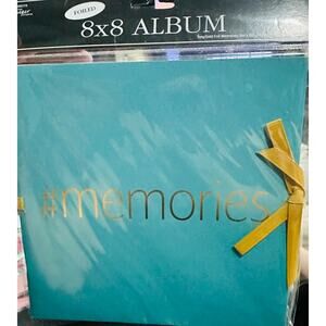 New- 8x8 Album -Foiled- 24 pages